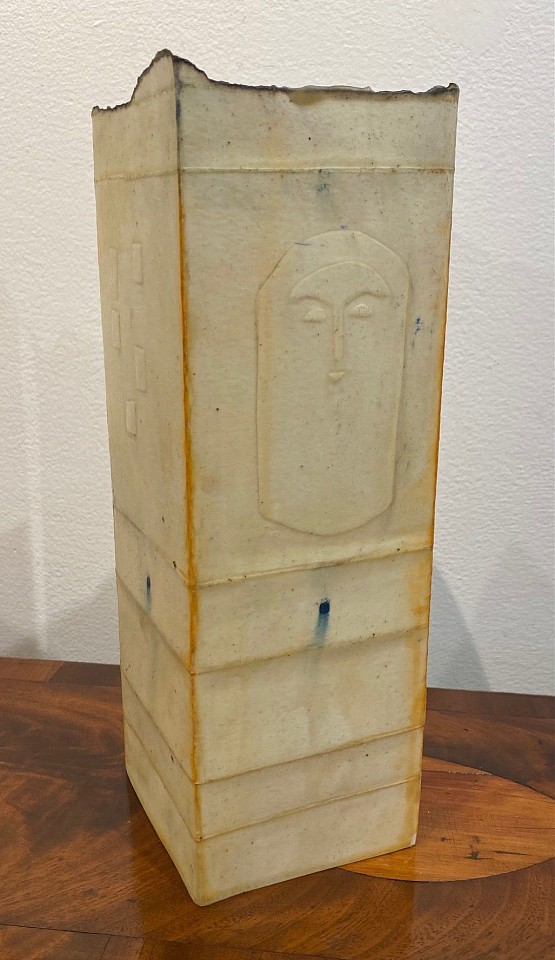 Corey Pressman, Lantern #4
paper, beeswax, resin, and pigment, 12"" x 4"" x 4""
CP1221.4
$600